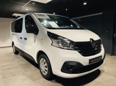 RENAULT TRAFIC III  2018