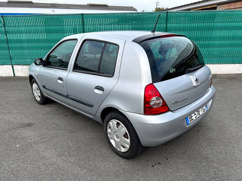 RENAULT CLIO II 2008