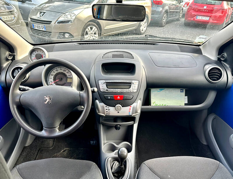 PEUGEOT 107 2009