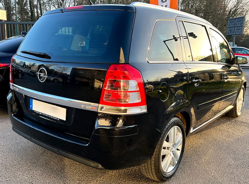 OPEL ZAFIRA II PHASE 2 1.7 CDTI 125 Cv 7 PLACES / PREMIERE MAIN ATTELAGE - Garantie1an