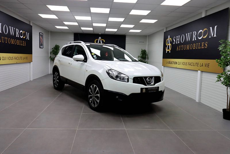 NISSAN QASHQAI 2012