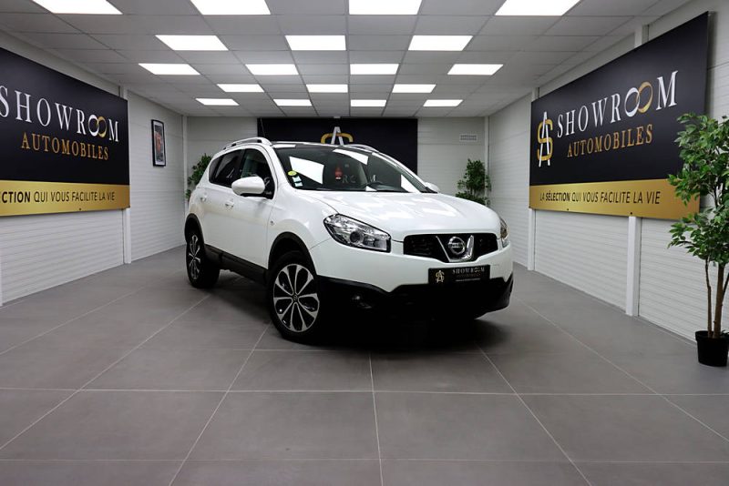 NISSAN QASHQAI 2012