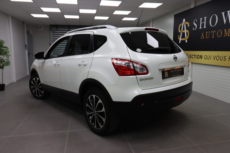 NISSAN QASHQAI 2012