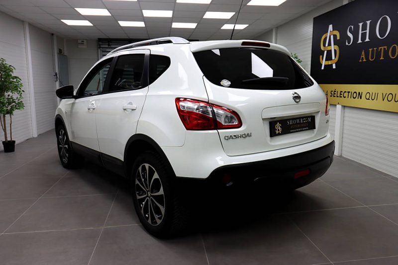 NISSAN QASHQAI 2012