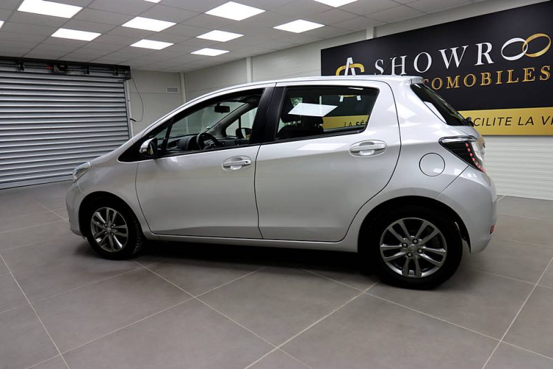 TOYOTA YARIS 2014