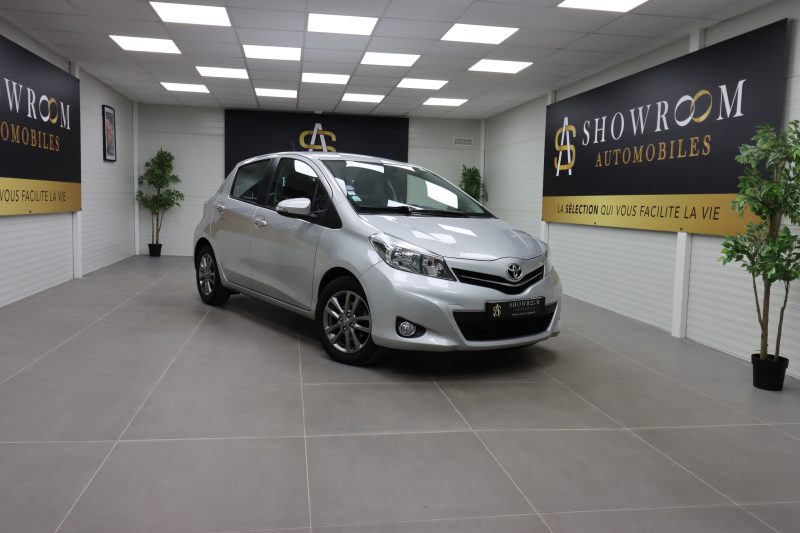 TOYOTA YARIS 2014