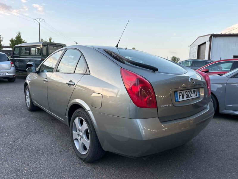 NISSAN PRIMERA  2005