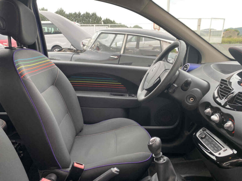 TWINGO II 1.2 PURPLE 75