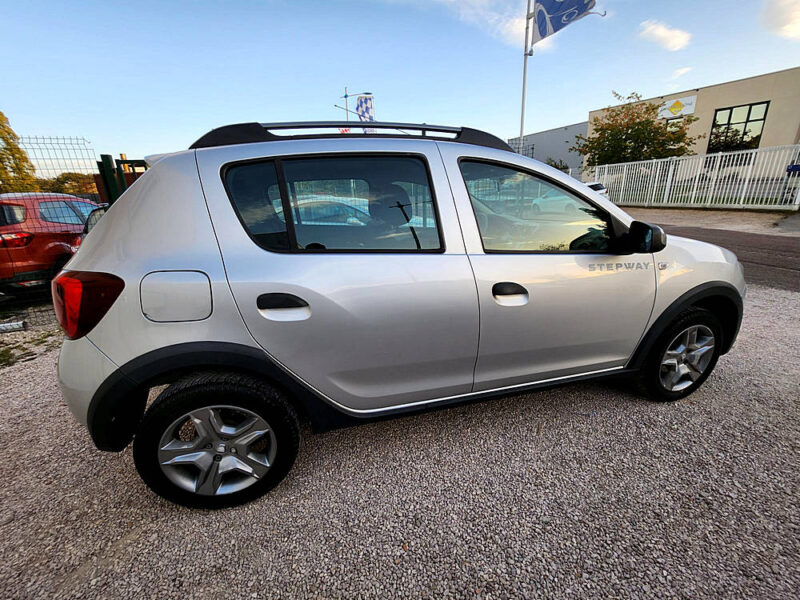 DACIA SANDERO II 2017