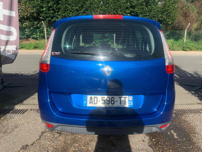 RENAULT SCÉNIC III 1.5DCI 110CV