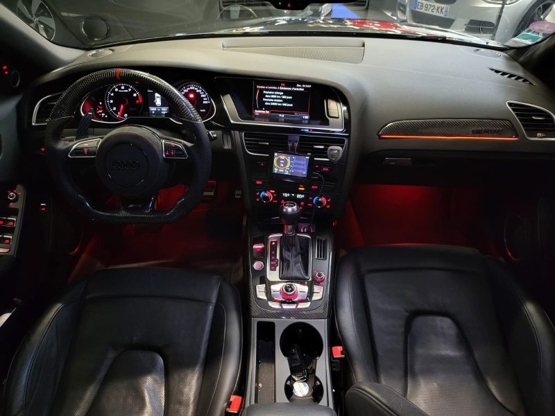 AUDI RS4 AVANT V8 4.2L 450CH QUATTRO SUIVI COMPLET AUDI / LIGNE MILLTEK+FREINS CERAMIQUE+VOLANT CARB
