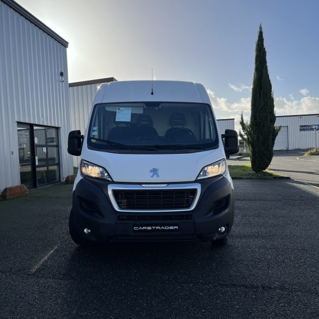 PEUGEOT BOXER 2.0 BlueHDi 130cv L3H2 PREMIUM PACK Garantie 12 mois