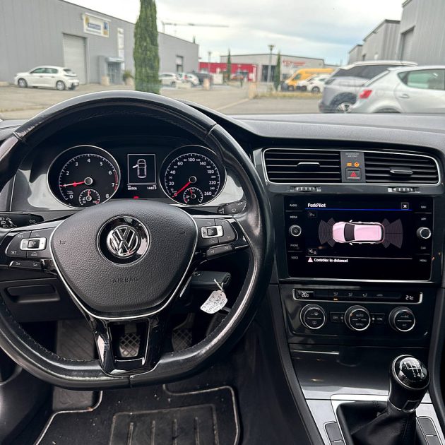 VOLKSWAGEN GOLF VII 1.0 TSI 110cv BLUEMOTION CONFORT LINE Garantie 12 Mois