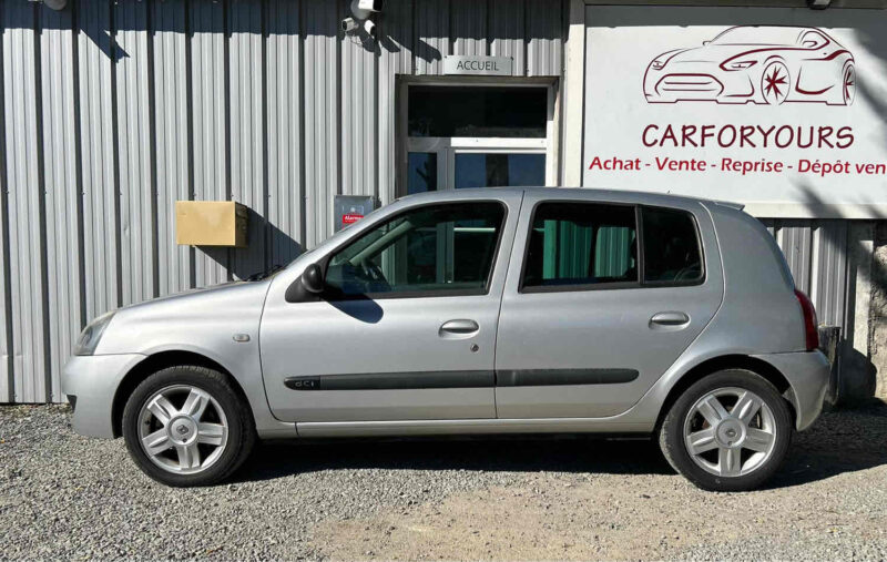 RENAULT CLIO II 