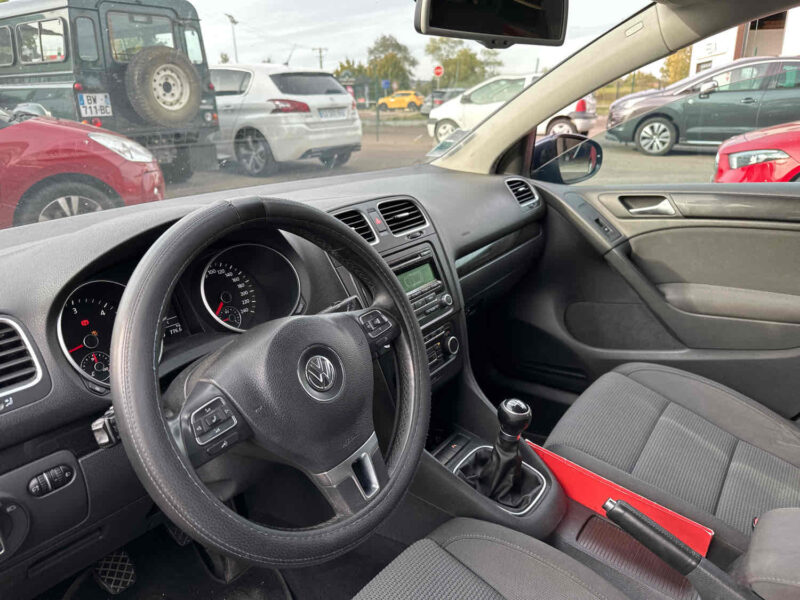 VOLKSWAGEN GOLF 2011