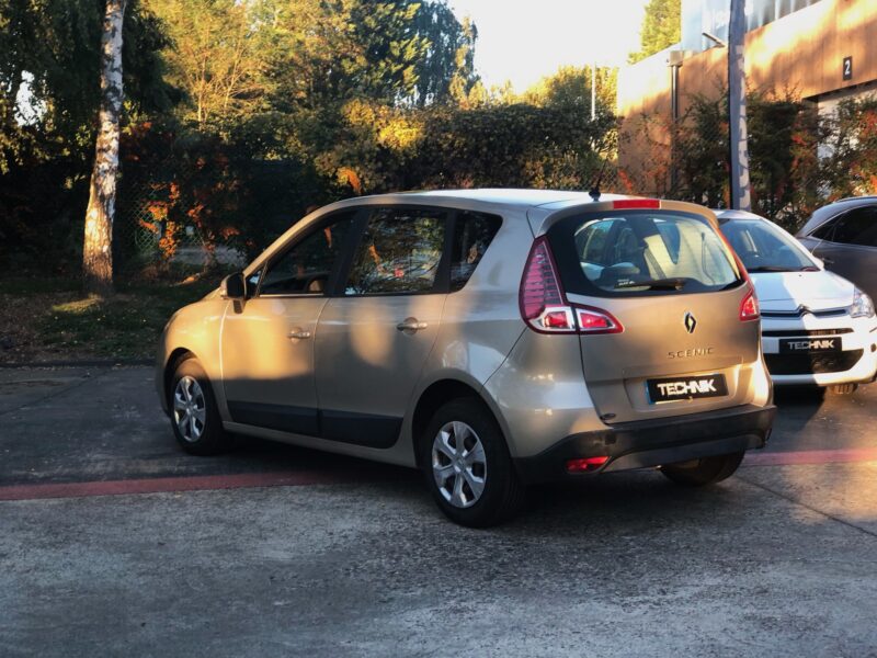 RENAULT SCENIC III 2010