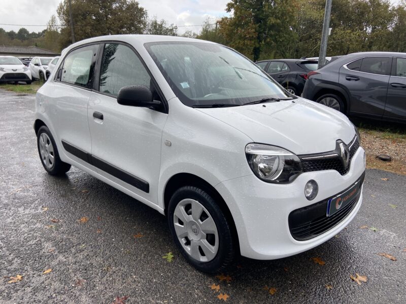 RENAULT TWINGO III 1.0 SCE 70 ZEN