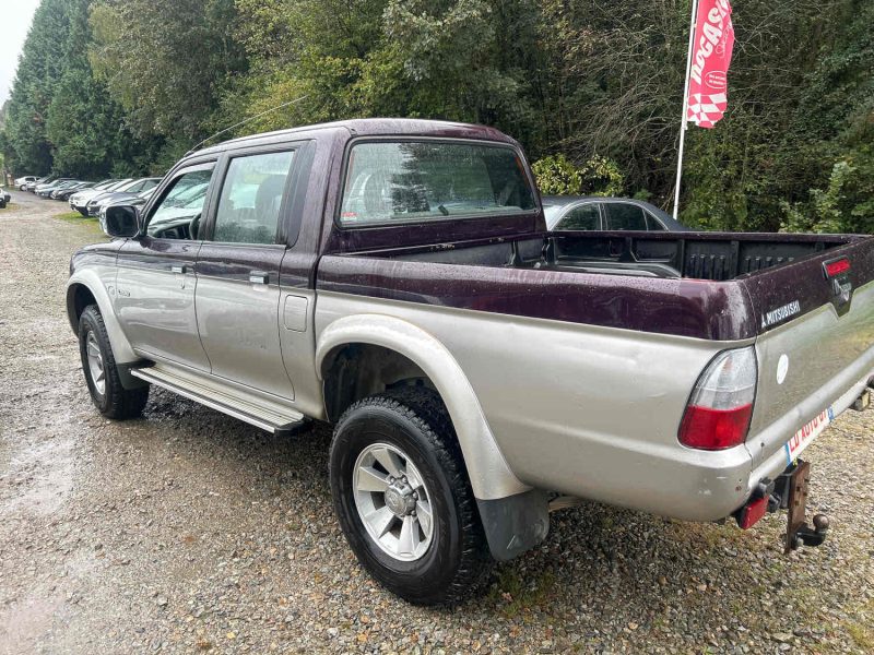 MITSUBISHI L200 2004