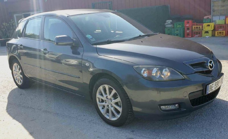 MAZDA 3 2009