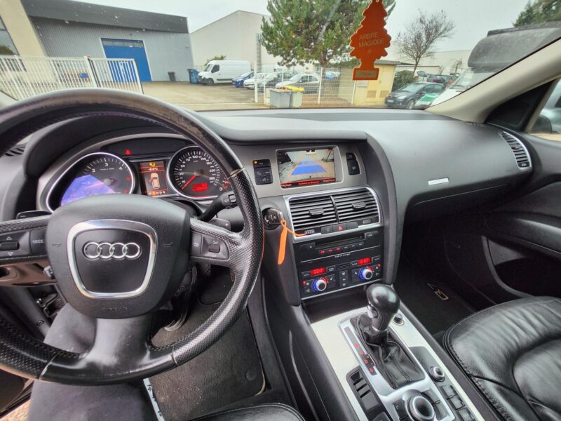 AUDI Q7 2008