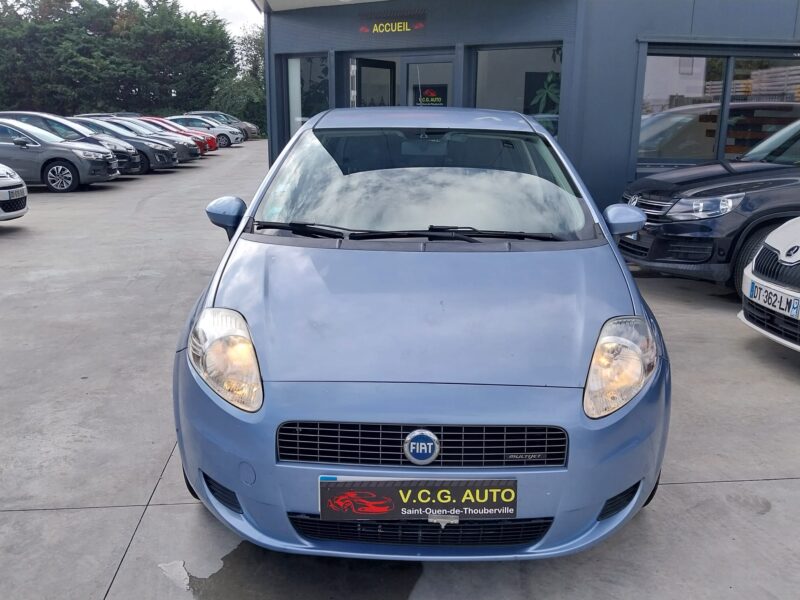 FIAT GRANDE PUNTO 1.3 D Multijet 75 Team