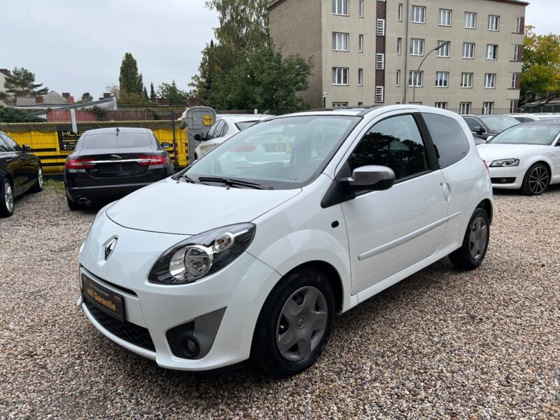 RENAULT TWINGO 1,2 75CH NIGHT&DAY AUTOMATIQUE  2011