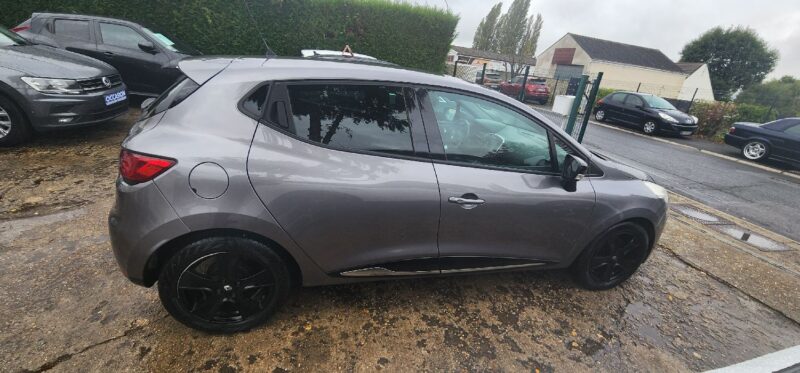 RENAULT CLIO IV 90 ENERGY ECO2 LIMITED