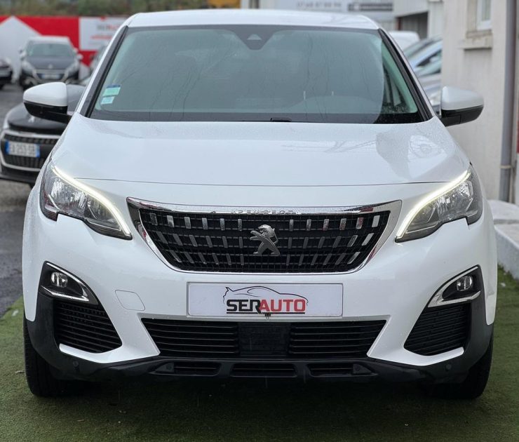 PEUGEOT 3008  2018