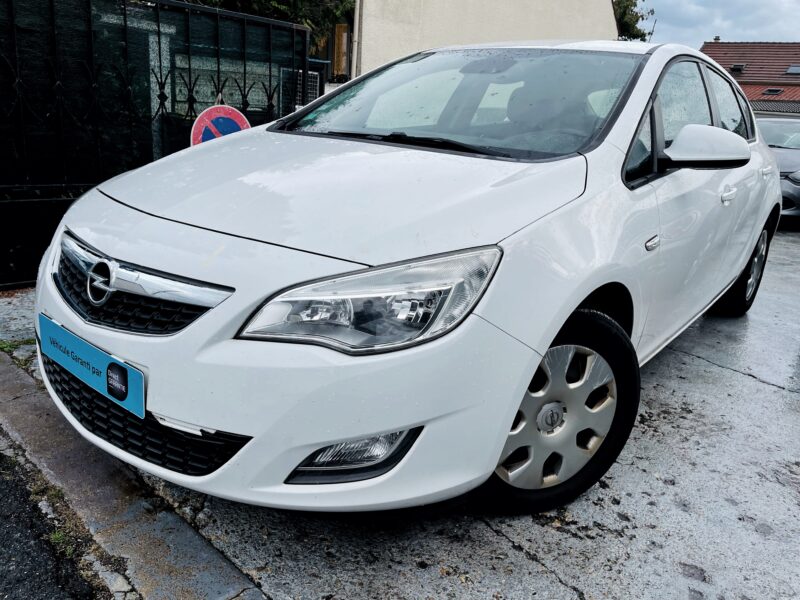 OPEL ASTRA  2012