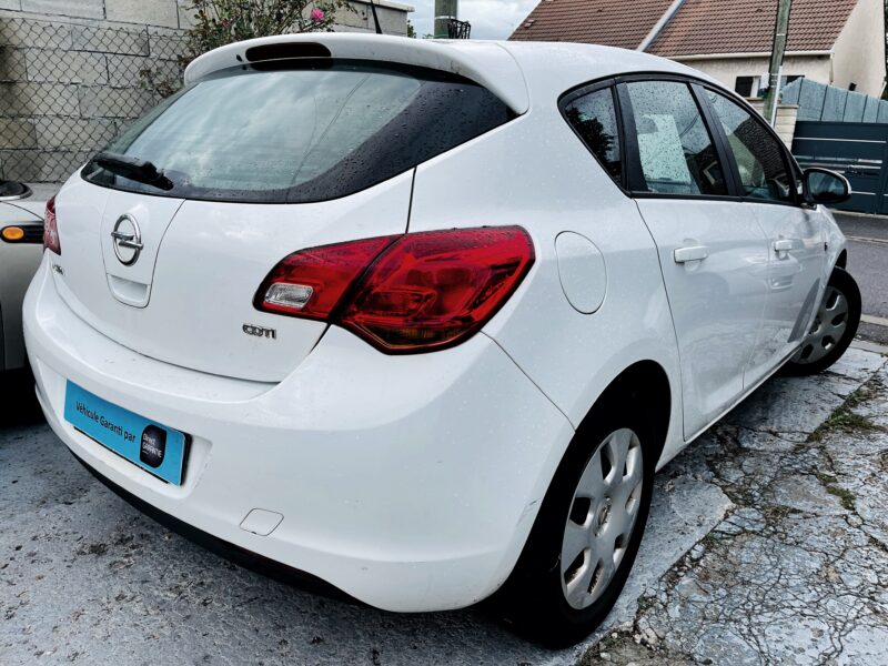 OPEL ASTRA  2012