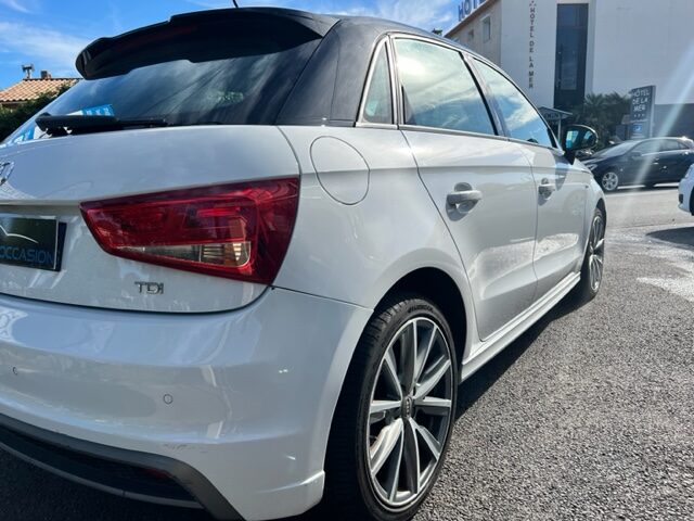 AUDI A1 SPORTBACK 1,6 TDI S-LINE  2014