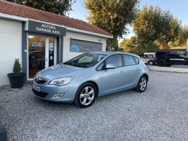 OPEL ASTRA J 2010