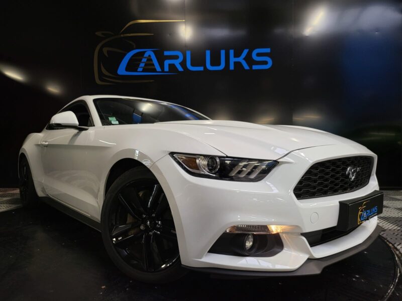 FORD MUSTANG 2.3 EcoBoost 317cv FASTBACK / CUIR / SIEGES ELECTRIQUES / CAMERA