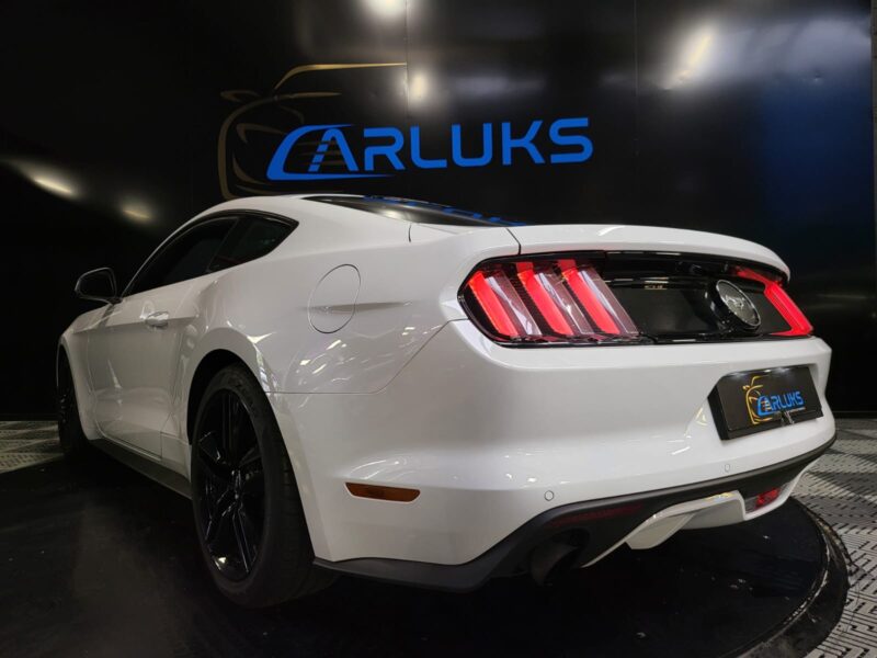 FORD MUSTANG 2.3 EcoBoost 317cv FASTBACK / CUIR / SIEGES ELECTRIQUES / CAMERA