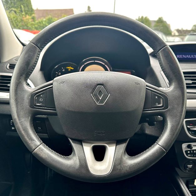 RENAULT MEGANE III CoupÃ© 2010