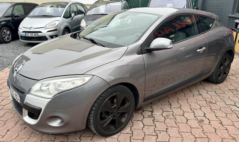 RENAULT MEGANE III CoupÃ© 2010