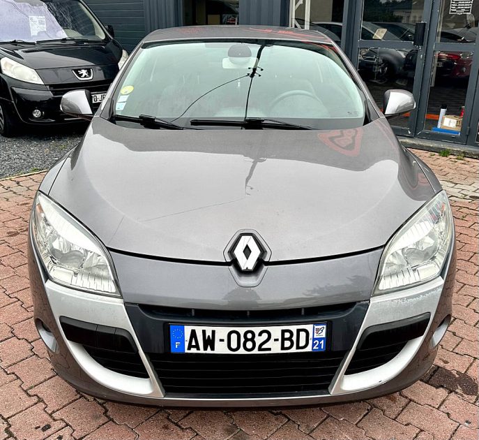 RENAULT MEGANE III CoupÃ© 2010