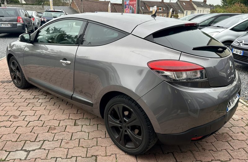 RENAULT MEGANE III CoupÃ© 2010