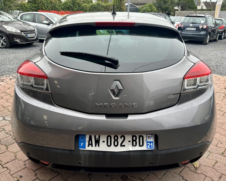 RENAULT MEGANE III CoupÃ© 2010