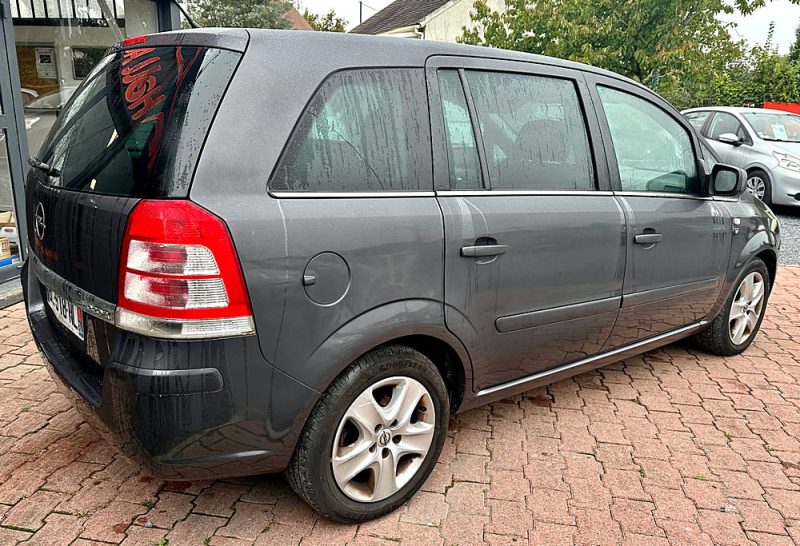 OPEL ZAFIRA / ZAFIRA FAMILY B 2011