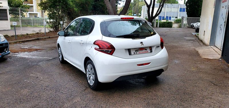 Peugeot 208 1.4 HDi 70 cv, 4cv, blanche, * Idéale jeune conducteur*