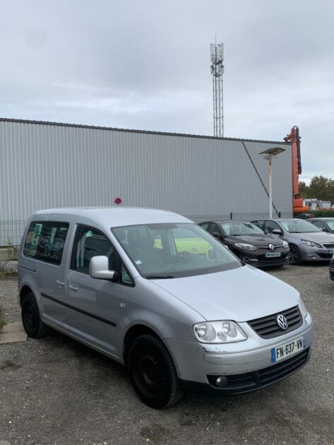 VOLKSWAGEN CADDY