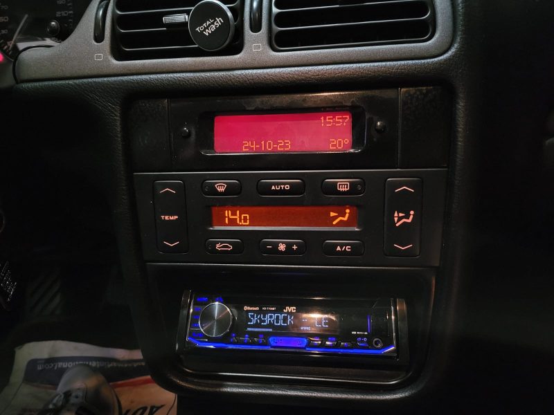 PEUGEOT 406 Coupé 3.0 V6 210cv Pack BVA // SIEGES CHAUFFANT/BLUETOOTH/SONO JBL