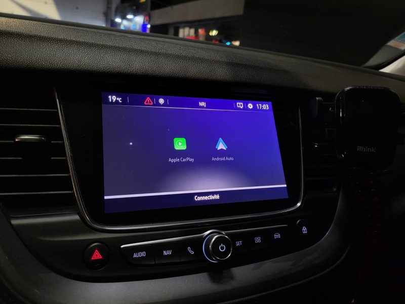 1.6 Turbo D 120cv / Toit Pano / Apple Carplay / régulateur