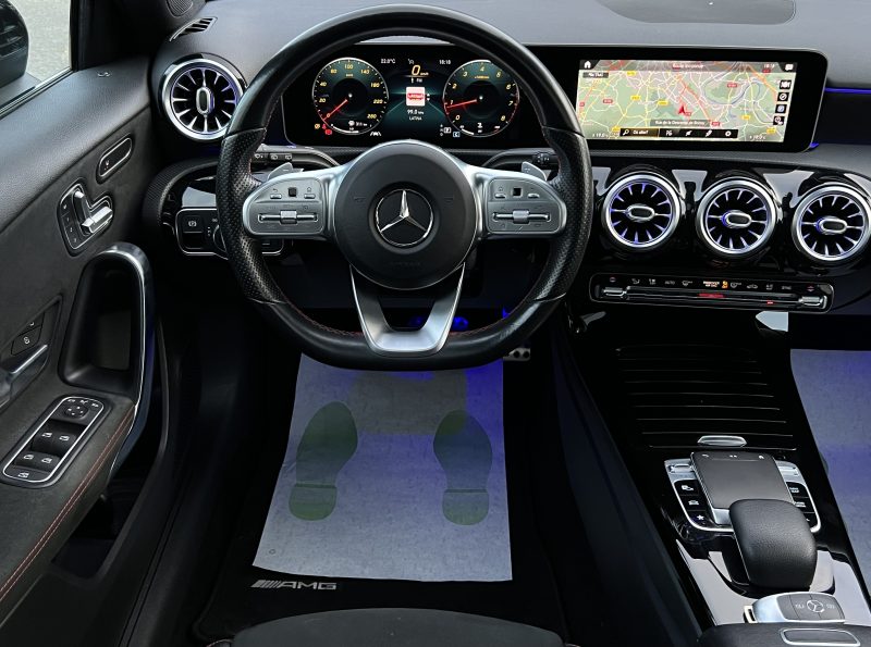 MERCEDES CLASSE A IV 200 AMG-LINE 163 Cv BVA7 TOIT OUVRANT GRAND ECRAN APPLE & ANDROID Garantie6Mois