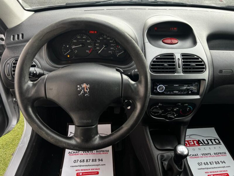 PEUGEOT 206 2006