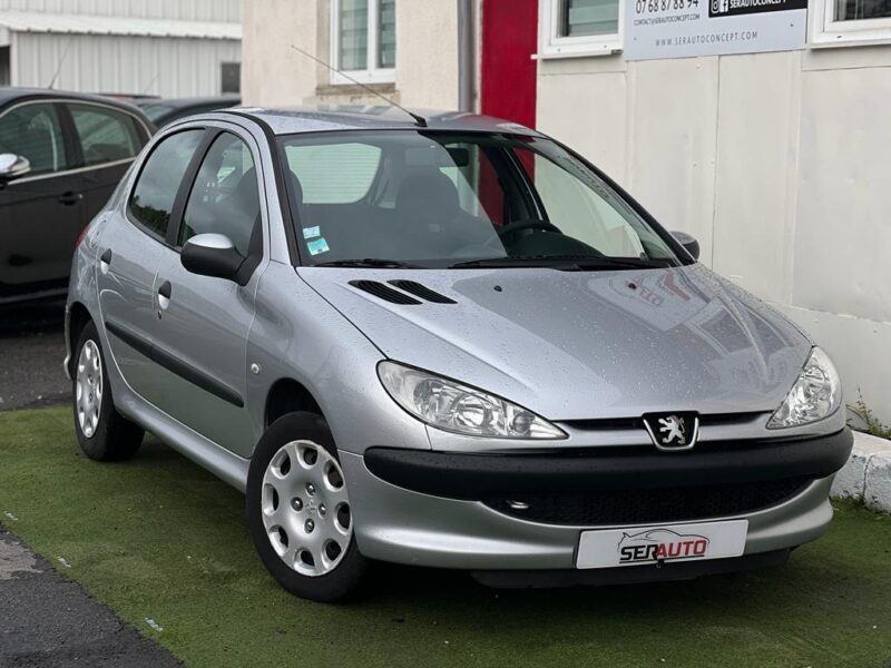 PEUGEOT 206 2006