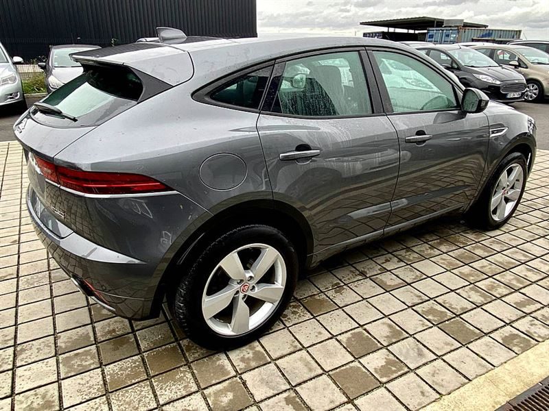 JAGUAR E-PACE 2.0 D 180CV AWD R-DYNAMIC