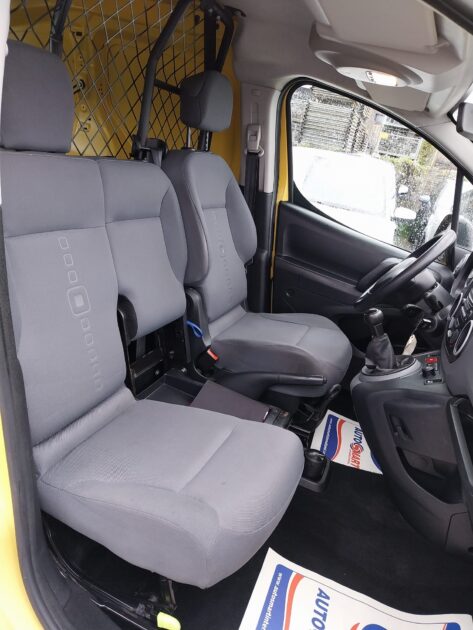 CITROEN BERLINGO Camionnette 1.6 HDi 75