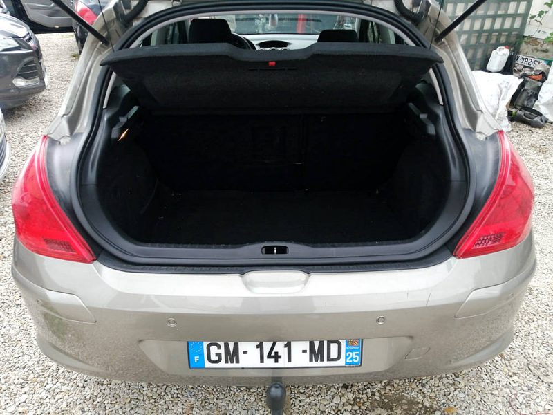 PEUGEOT 308 I 2011